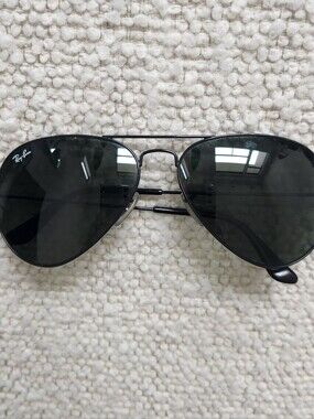 Ray-Ban RB3025 Black Frame Aviator Sunglasses with Dark Lenses